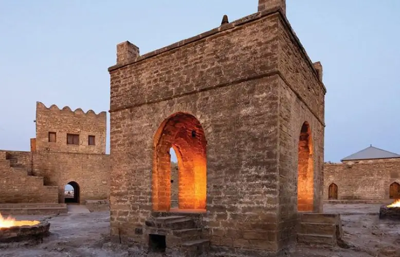 Gold Naftalan - Baku Tour