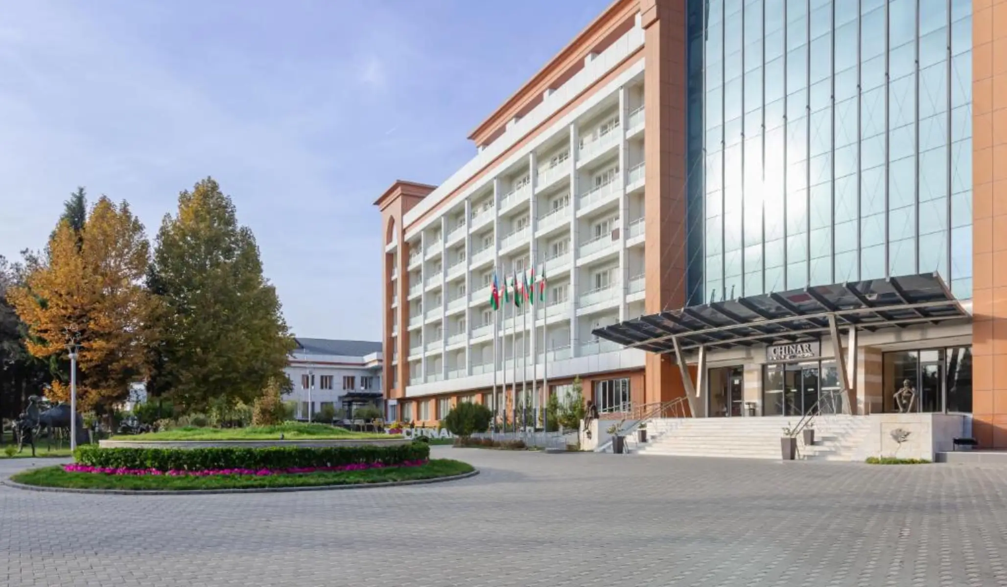 Chinar Hotel & Spa